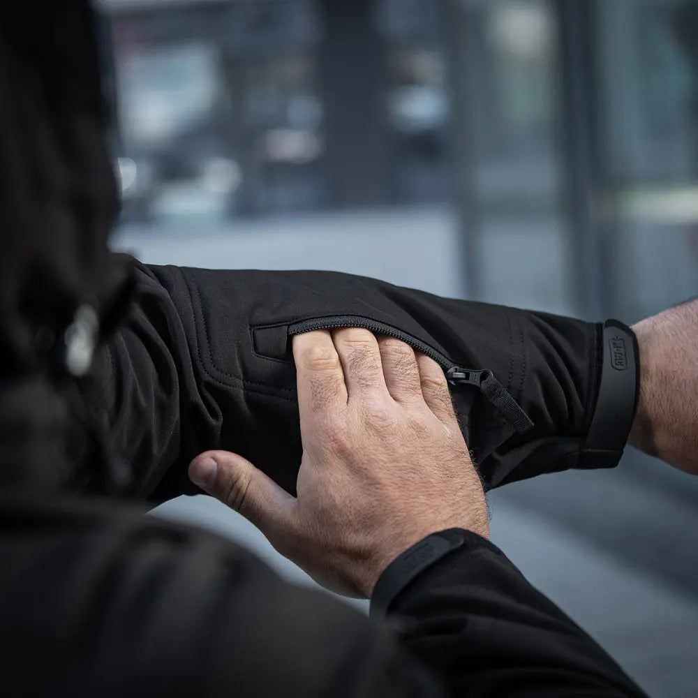 Jacheta tactica SoftShell neagra M-TAC WARZONESHOP