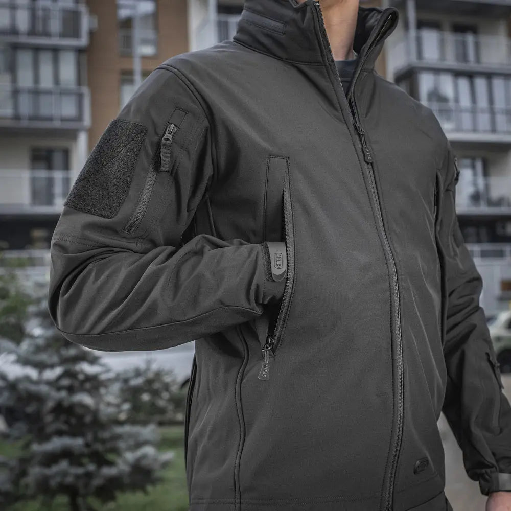 Jacheta tactica SoftShell neagra M-TAC WARZONESHOP