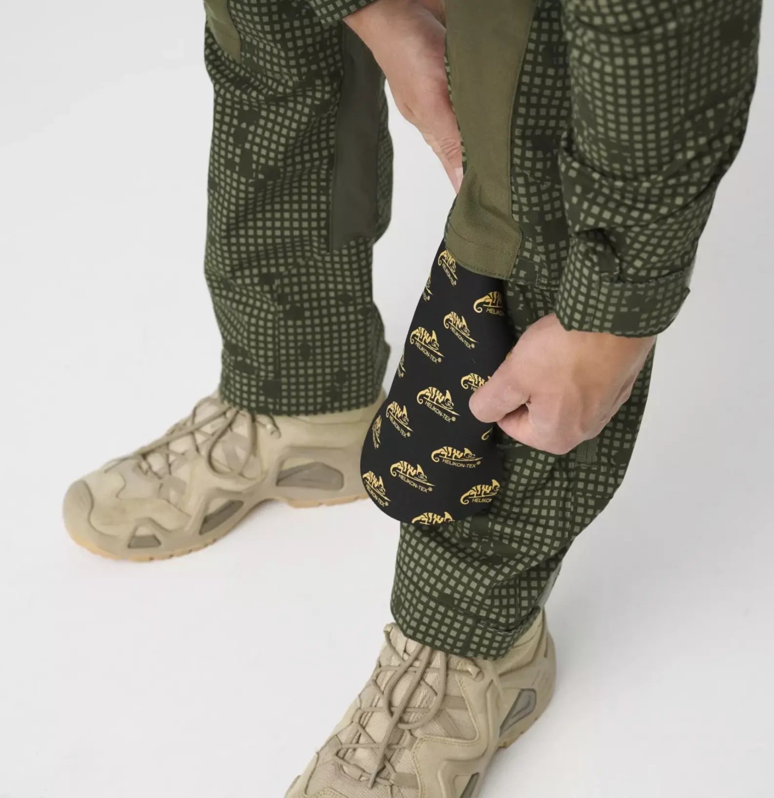 Pantaloni tactici MCDU Helikon-Tex® Desert Night Camo WARZONESHOP