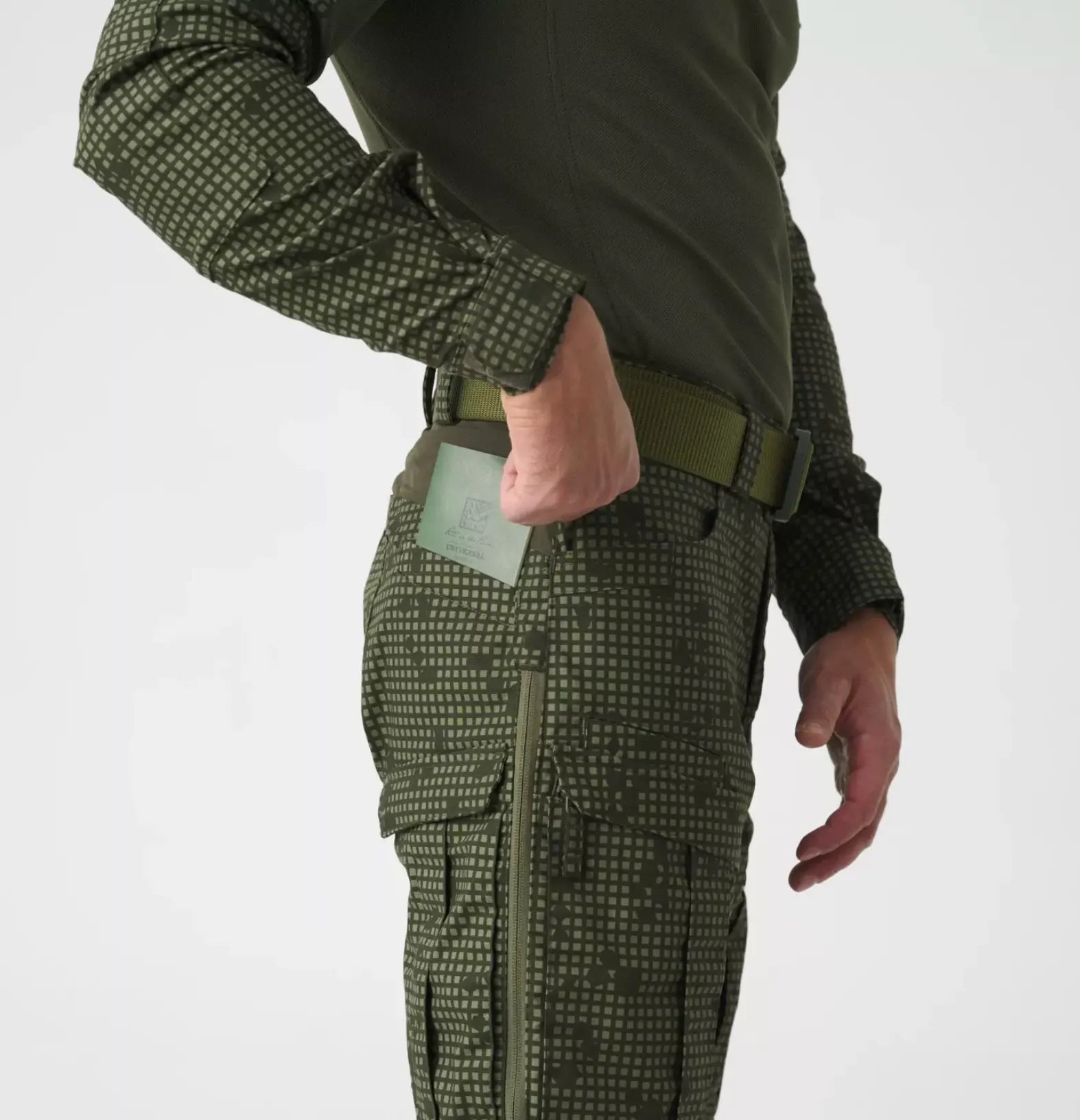Pantaloni tactici MCDU Helikon-Tex® Desert Night Camo WARZONESHOP