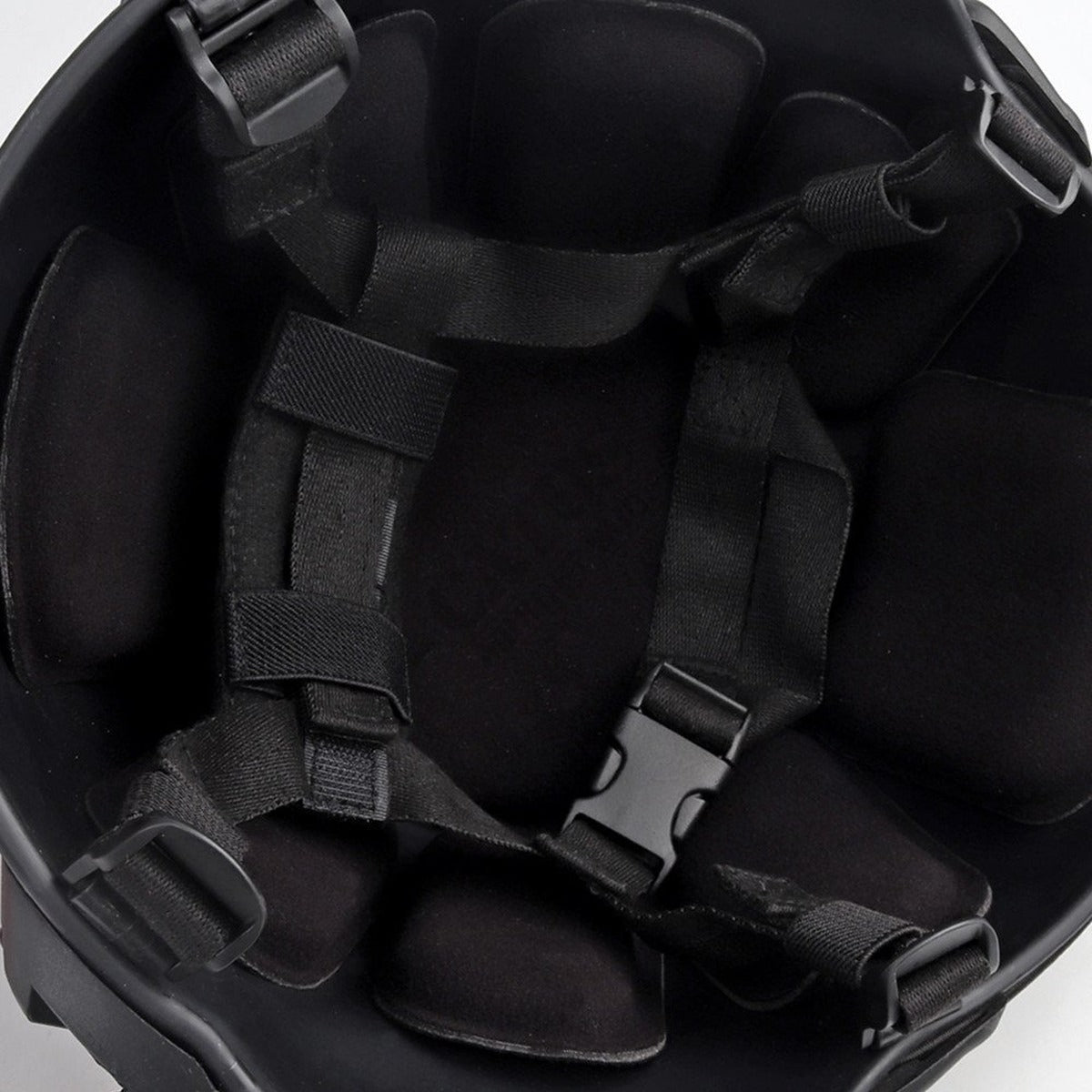 Culoare: NEGRU