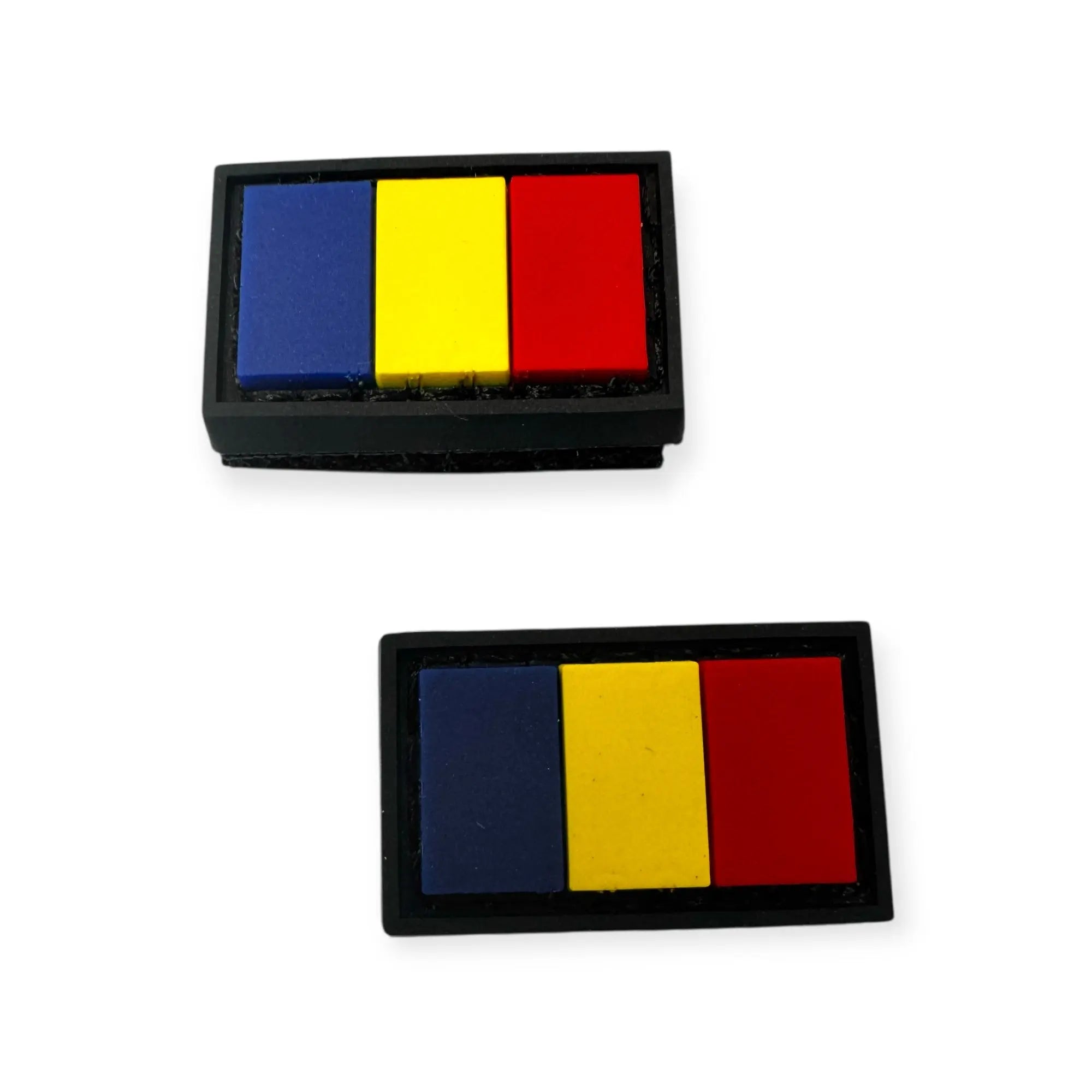 Set 2 patch-uri PVC Drapel Romania 2.5 x 1.5 cm cu prindere velcro hook & loop WARZONESHOP