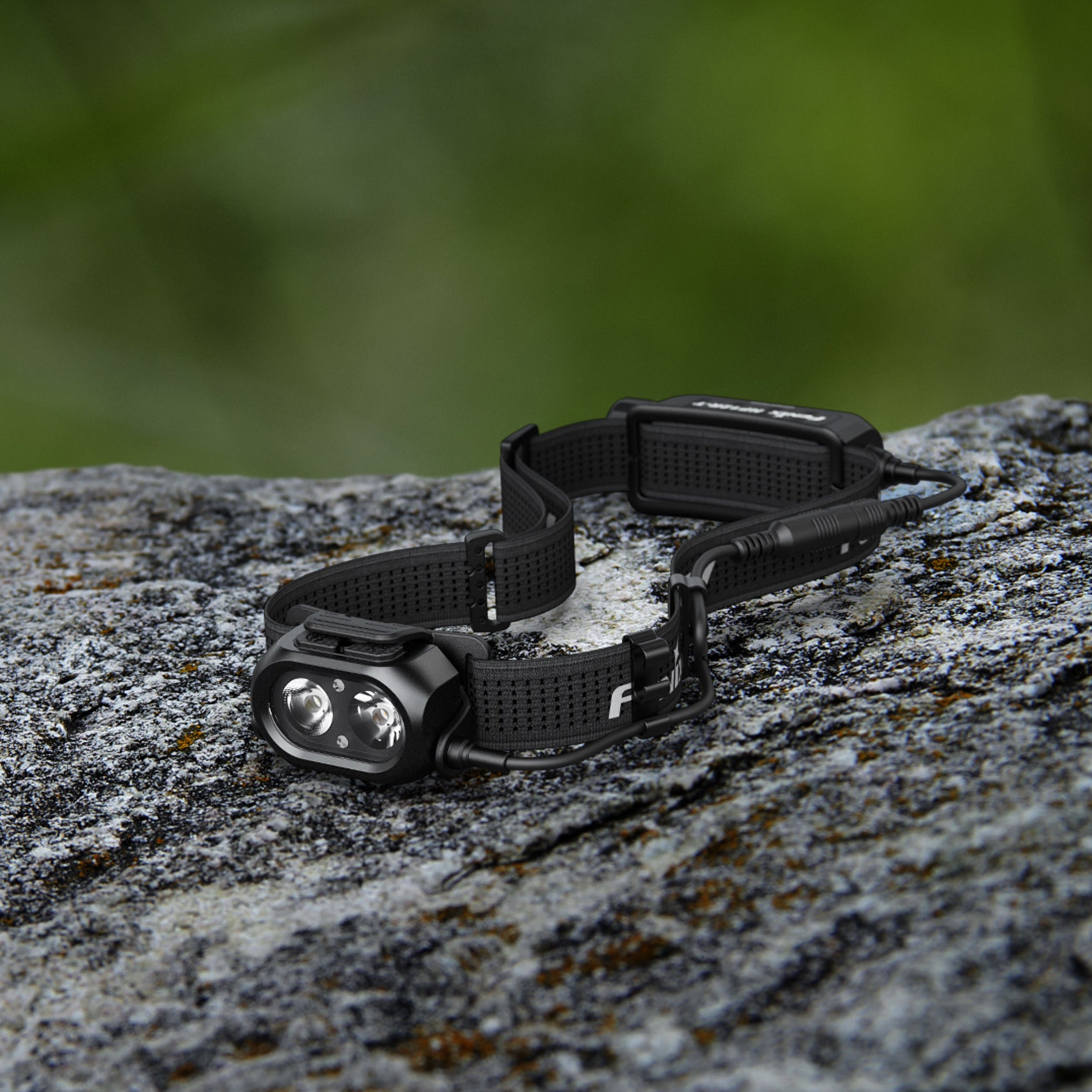Fenix HP12R-T Lanterna Frontala 1300 Lumeni - Negru