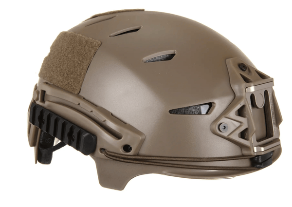 Casca Emerson Gear EXF Bump Dark earth cu goggles | Echipament tactic WARGEAR