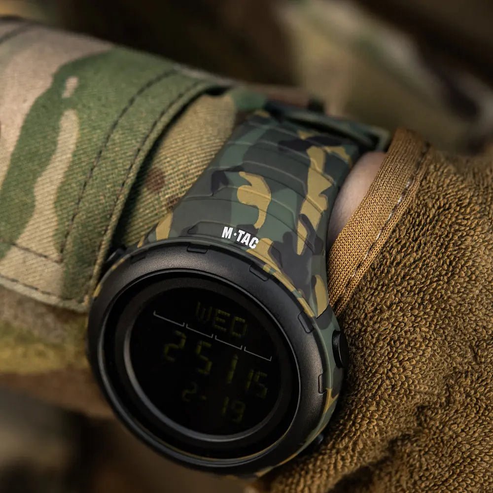 Ceas tactic M - TAC Compass Camuflaj | Echipament tactic WARGEAR