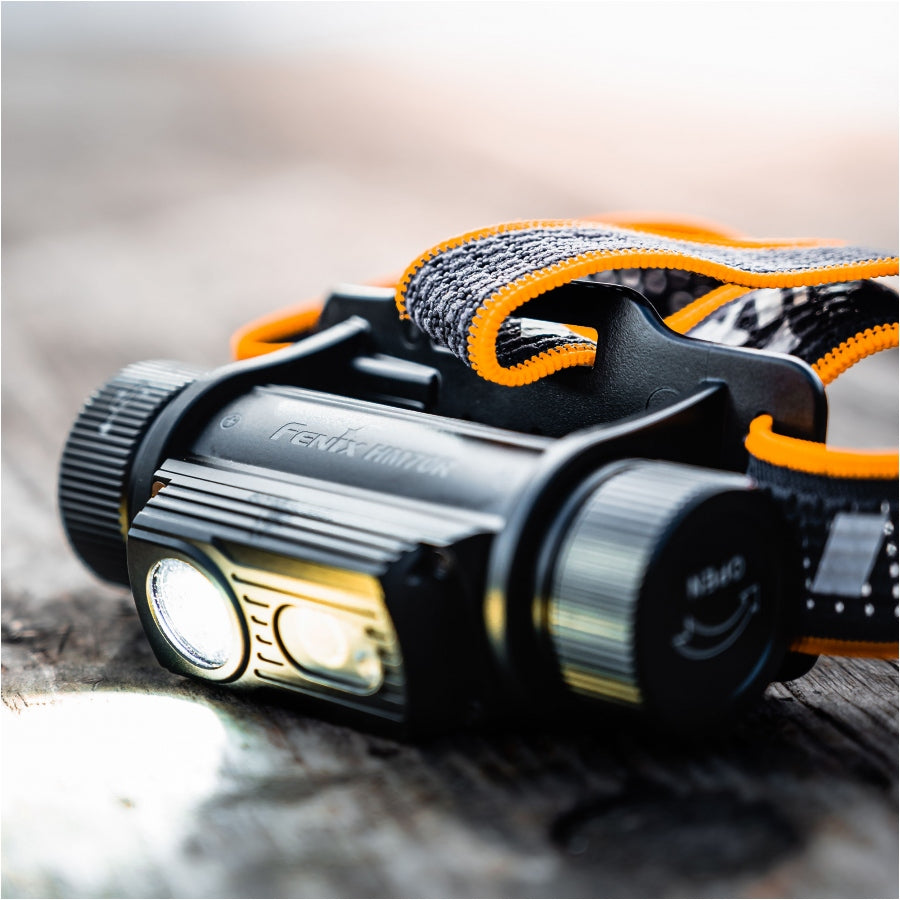 Lanterna Frontala Fenix HM70R – 1600 Lumeni – Reincarcabila USB-C
