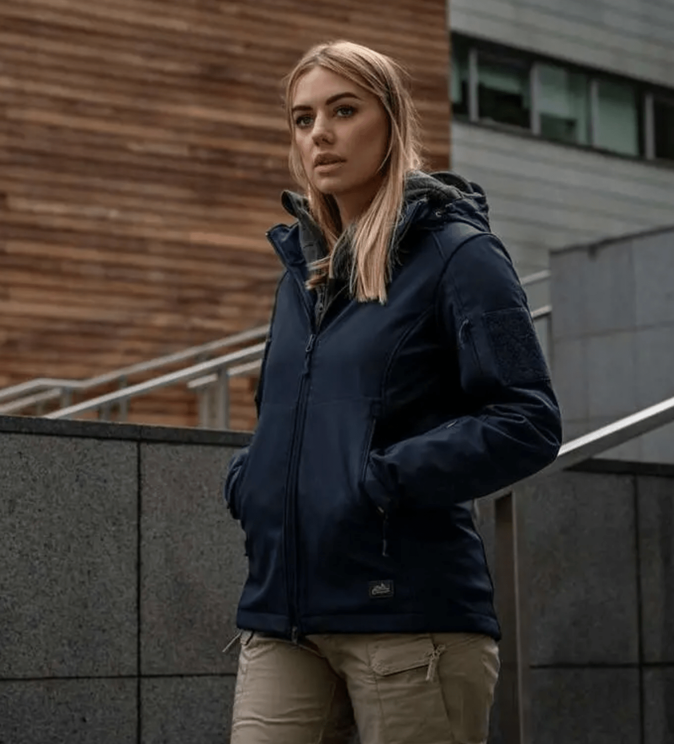 Jacheta tactica dama Helikon - Tex® Gunfighter Lady | Echipament tactic WARGEAR