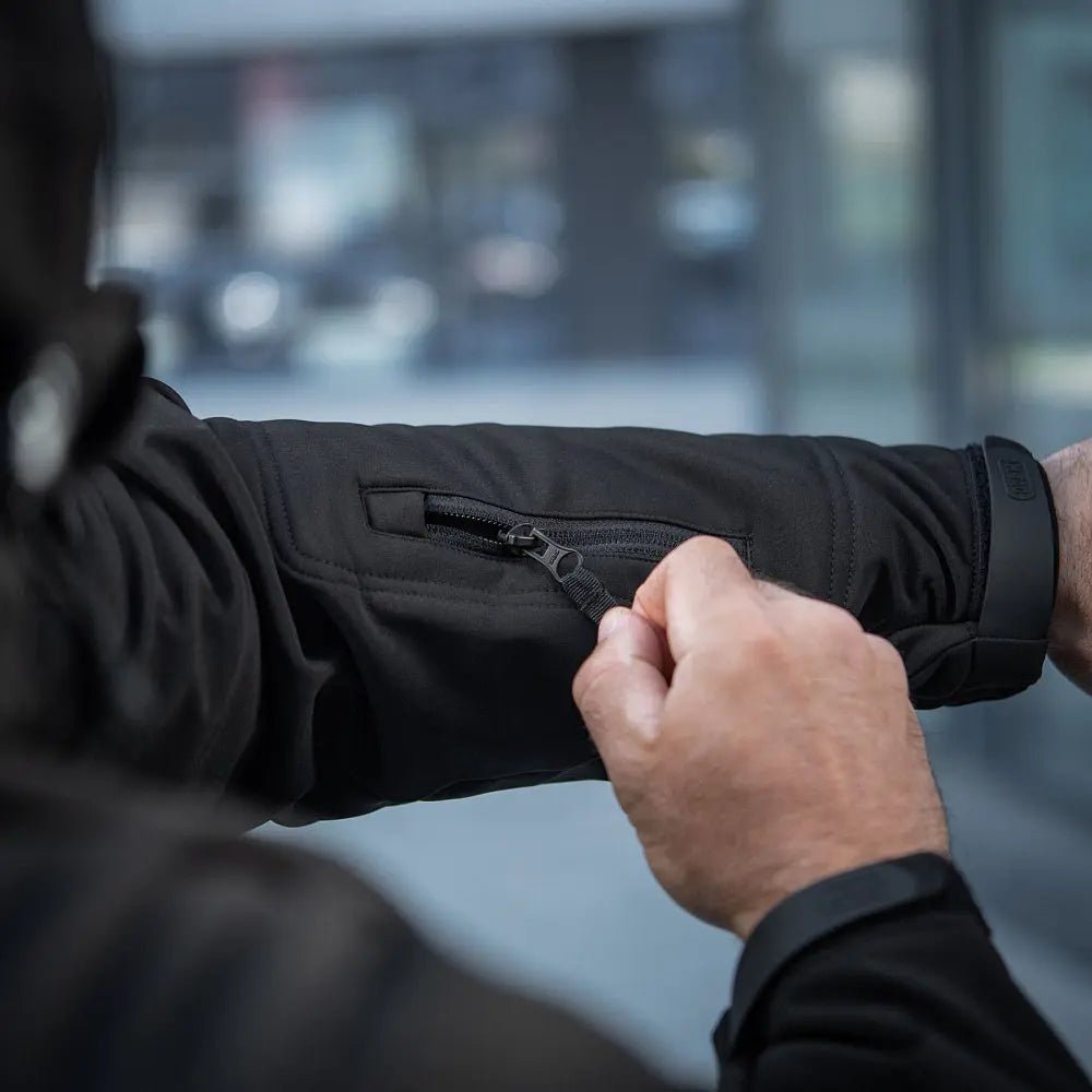 Jacheta tactica SoftShell neagra M - TAC | Echipament tactic WARGEAR