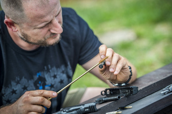 Kit Curatare Pistol Helikon - Tex® Cal. .38 / 9mm | Echipament tactic WARGEAR