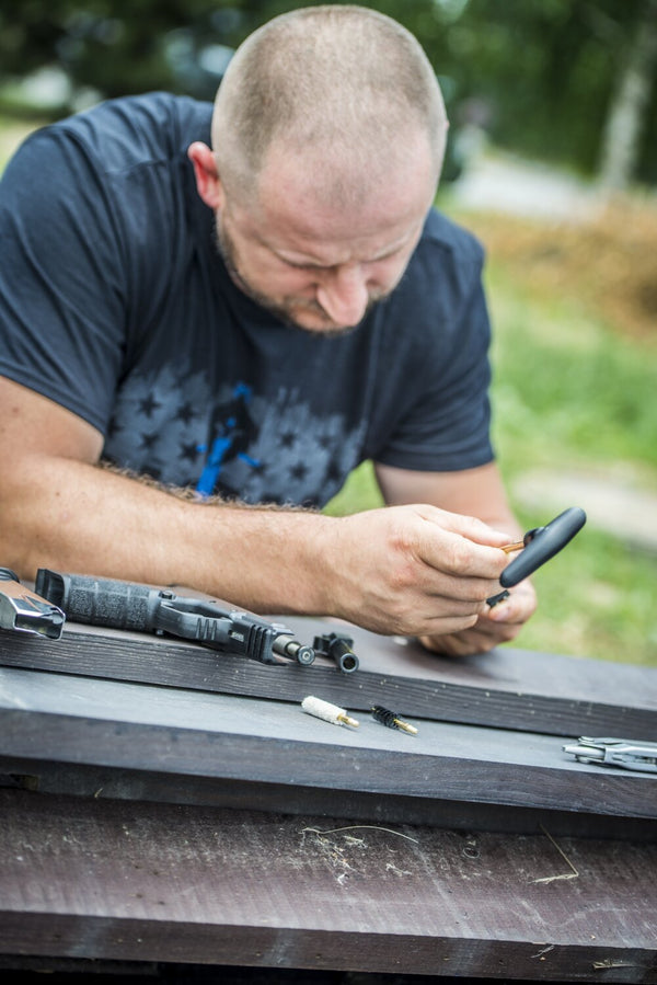 Kit Curatare Pistol Helikon - Tex® Cal. .38 / 9mm | Echipament tactic WARGEAR