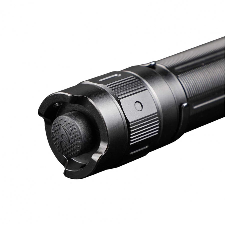 Lanterna Tactica Fenix PD35 V3.0 – 1700 Lumeni – Luminus SFT40, IP68, Doua Butoane | WARGEAR RO