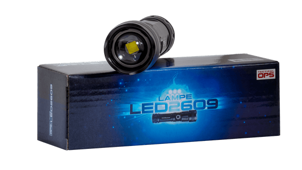 Lanterna tactica LED Zoom 1500 lm TACTICAL OPS | Echipament tactic WARGEAR