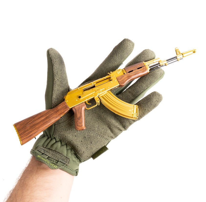 Miniatura AK - 47 Gold Tiny Gun Novritsch | Echipament tactic WARGEAR