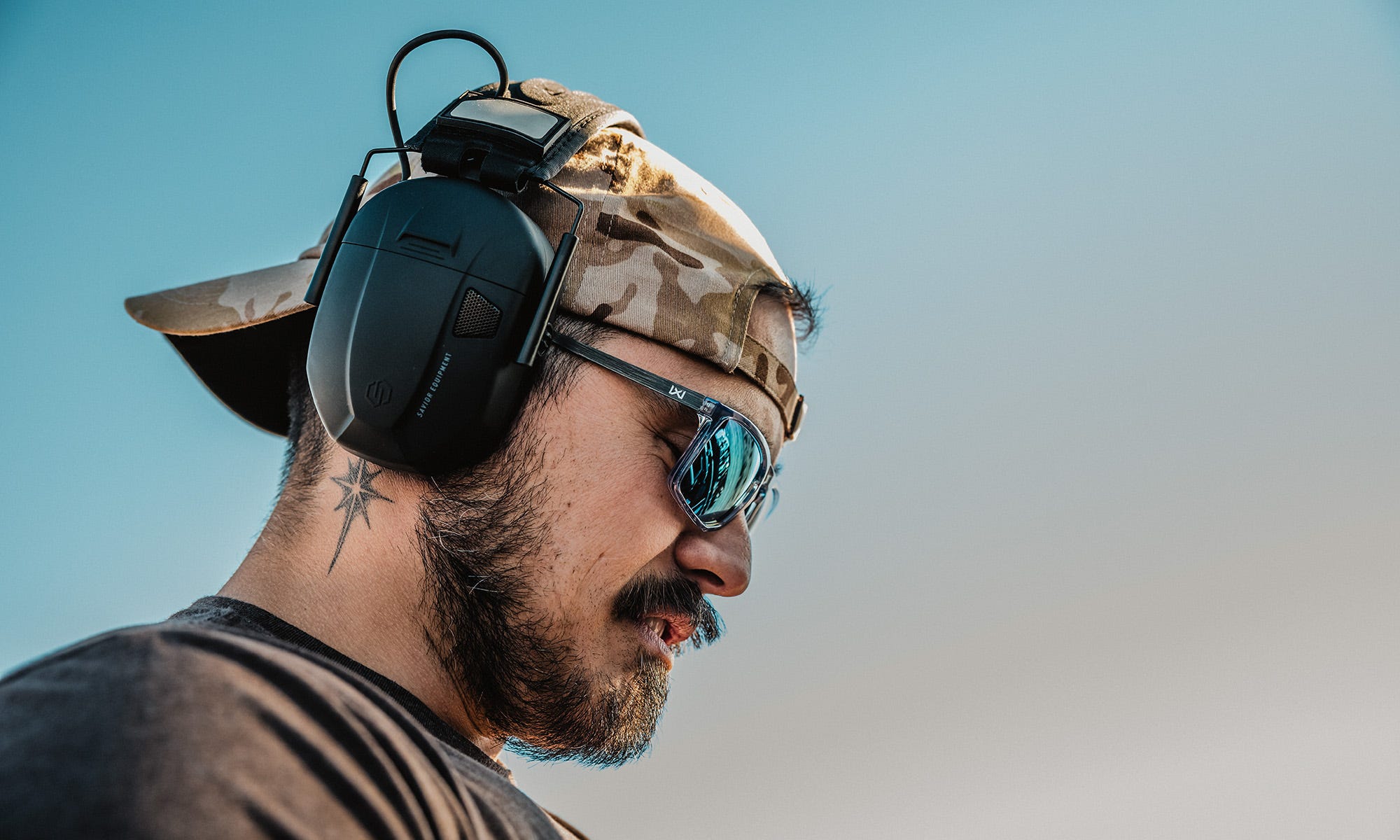 Ochelari WILEY X AXE CAPTIVATE™ Polarized Green Mirror Gloss Crystal Grey | Echipament tactic WARGEAR