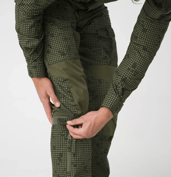 Pantaloni tactici MCDU Helikon - Tex® Desert Night Camo | Echipament tactic WARGEAR