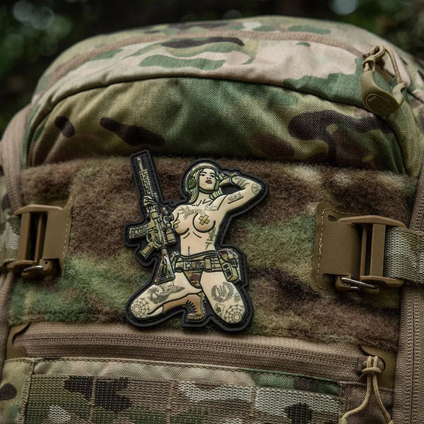 Patch velcro TACTICAL GIRL M - TAC | Echipament tactic WARGEAR