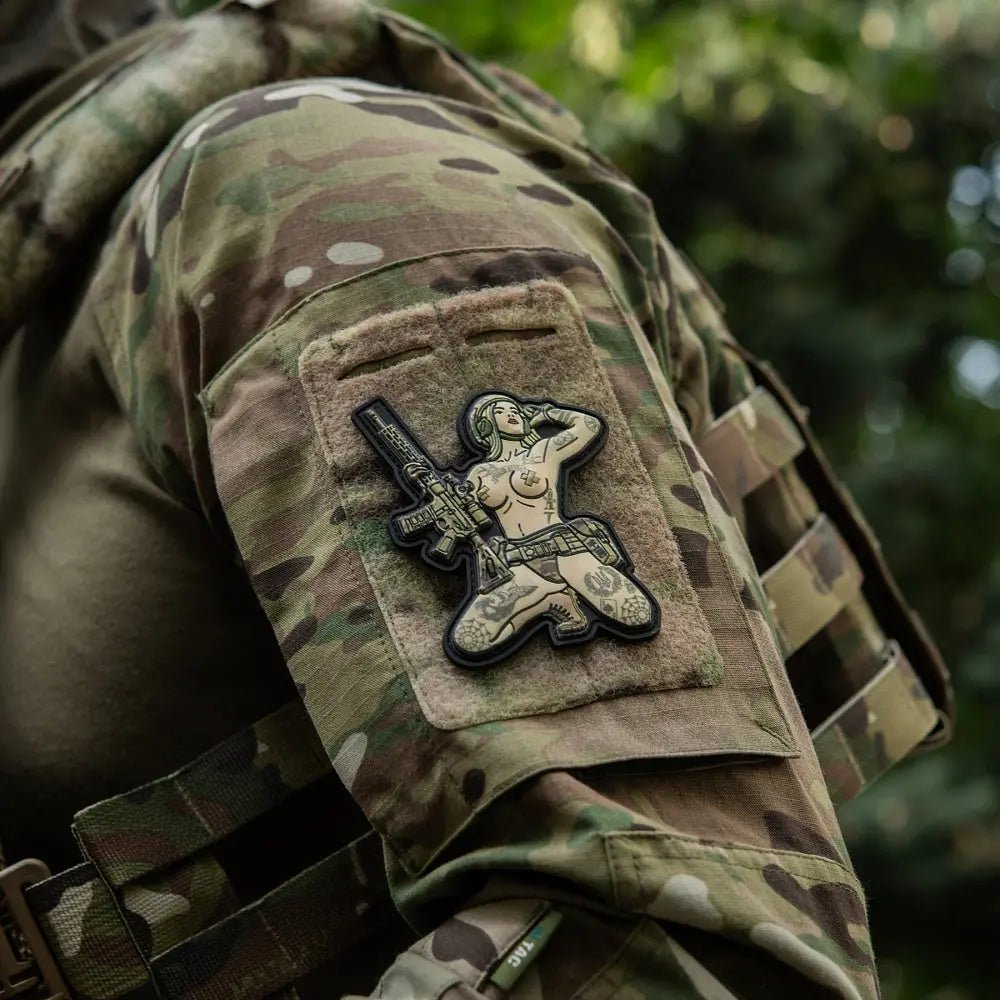 Patch velcro TACTICAL GIRL M - TAC | Echipament tactic WARGEAR