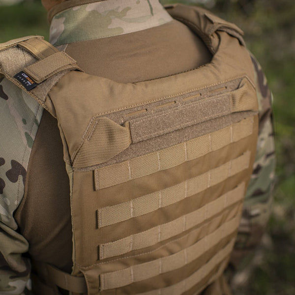 Plate carrier Cuirass QRS M - TAC FAST XL Coyote CORDURA® | Echipament tactic WARGEAR