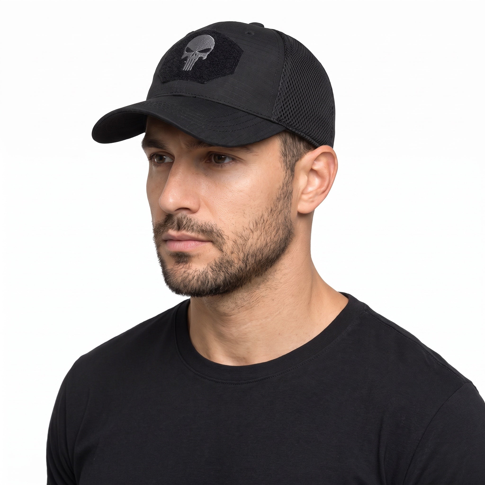 Sapca tactica VIGILANTE cu plasa si panou velcro – Negru – purtat