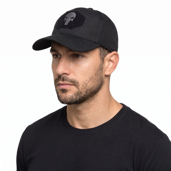 Sapca tactica VIGILANTE cu plasa si panou velcro – Negru – purtat