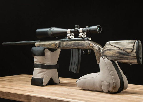 Set saci tactici pentru tragere Caldwell AR Deadshot Tactical – suport stabil AR | WARGEAR RO