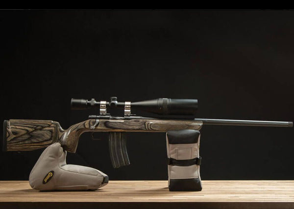 Set saci tactici pentru tragere Caldwell AR Deadshot Tactical – suport stabil AR | WARGEAR RO