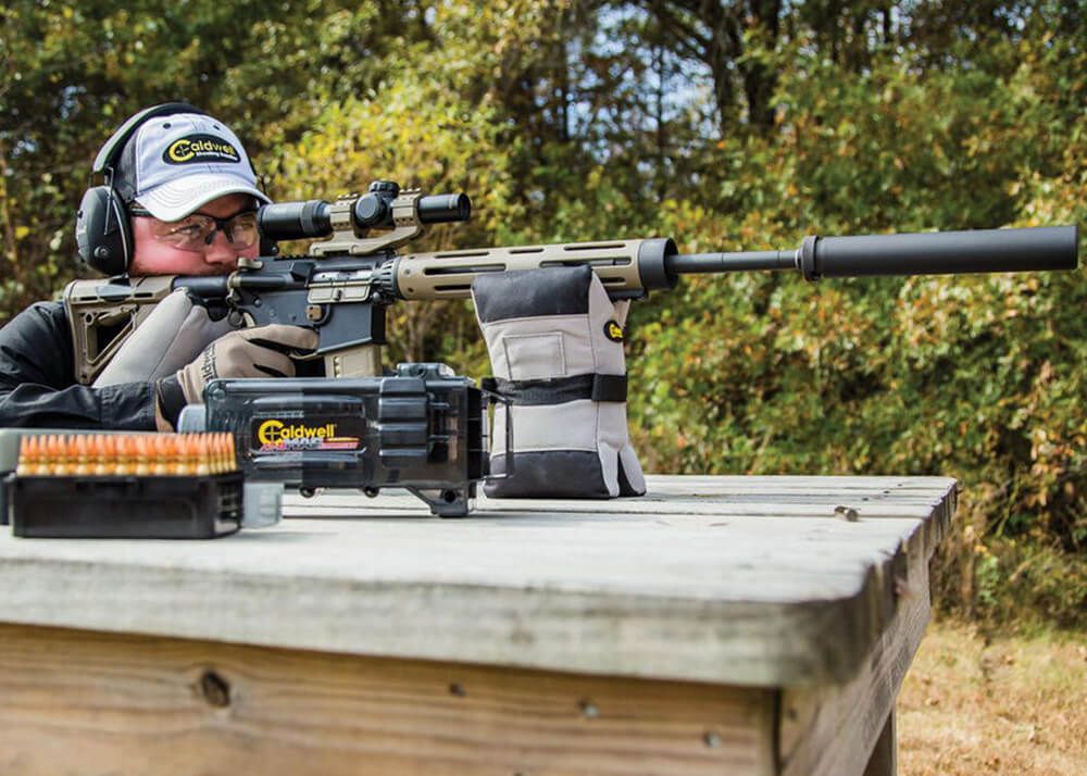 Set saci tactici pentru tragere Caldwell AR Deadshot Tactical – suport stabil AR | WARGEAR RO