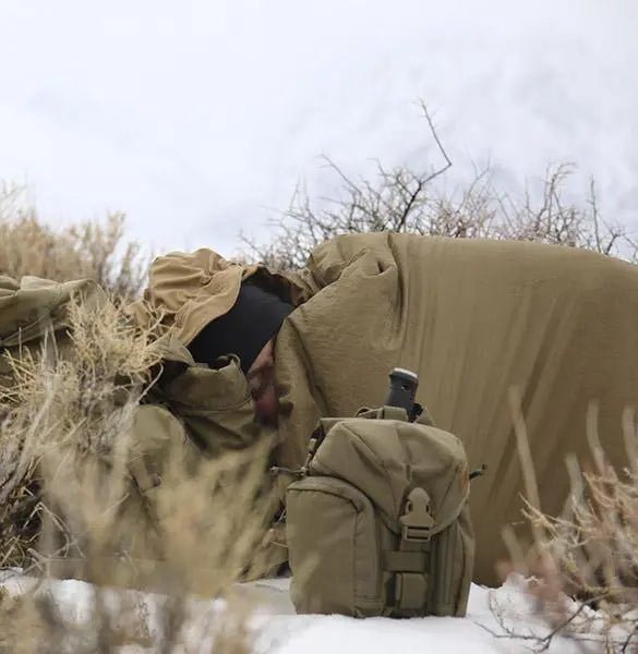 SWAGMAN ROLL® Poncho Adaptive Green Helikon - Tex® | Echipament tactic WARGEAR