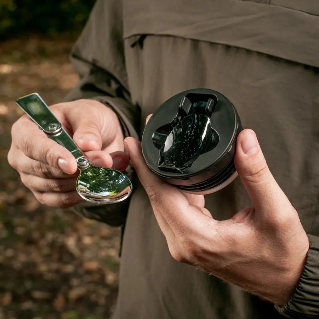 Termos M - TAC olive 750 ml cu lingura | Echipament tactic WARGEAR